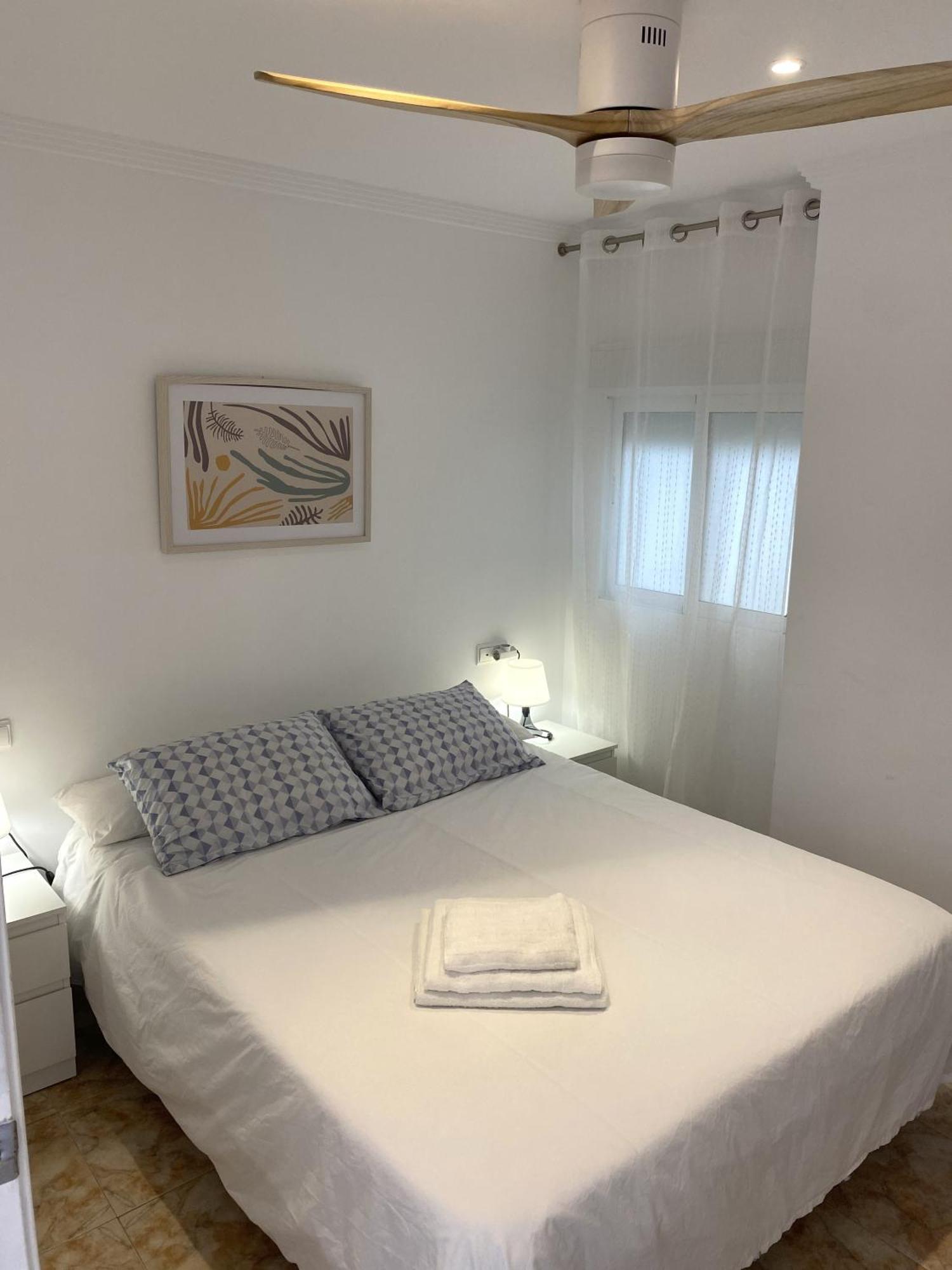 Beachfront And Renovated Apartment Cullera Εξωτερικό φωτογραφία
